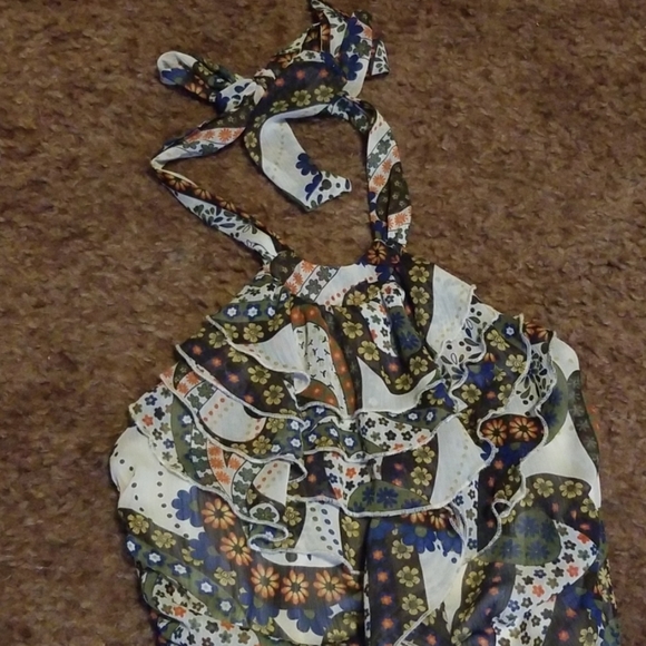 Halter top - Picture 2 of 4